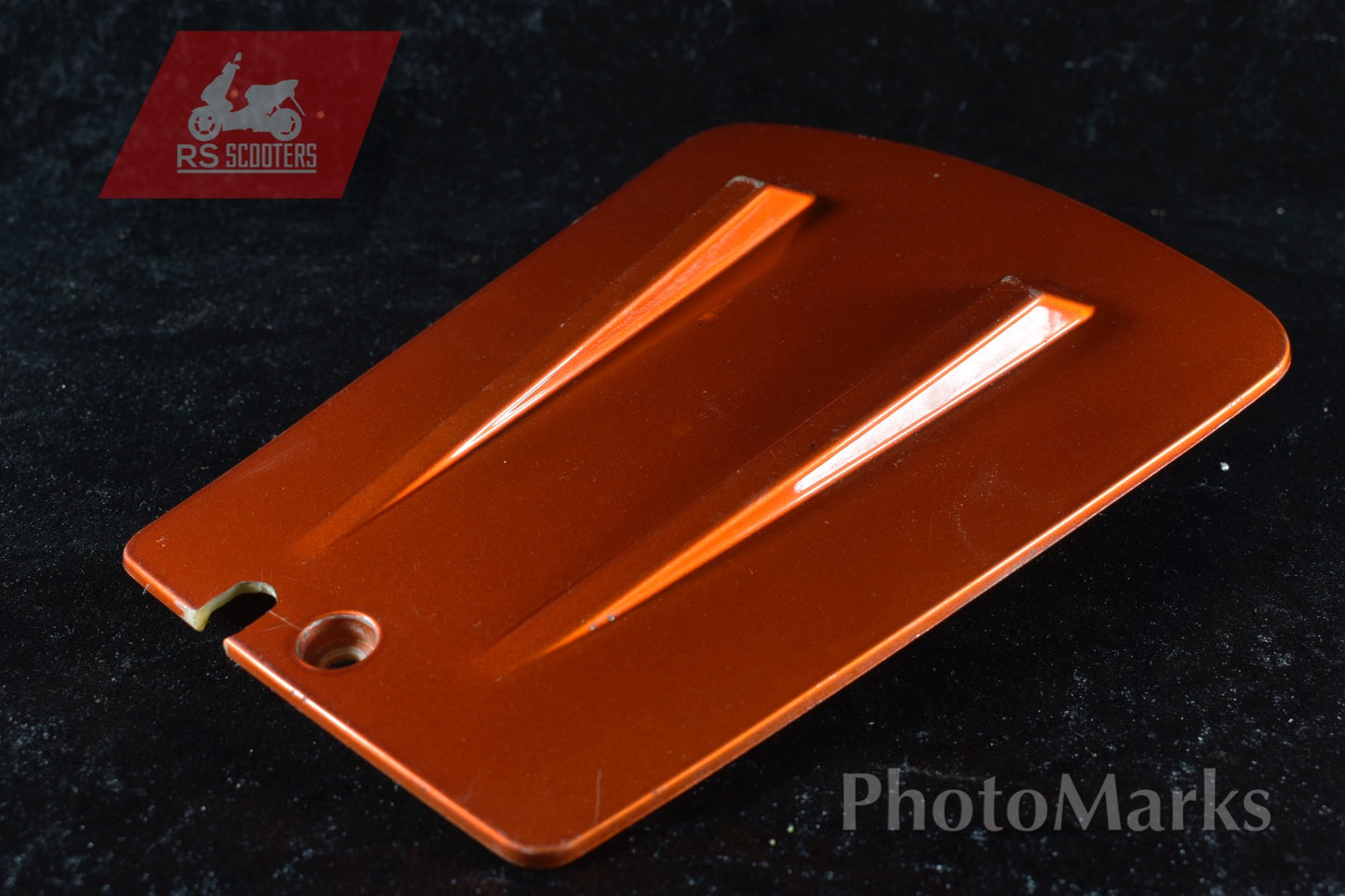 Battery compartment cover Str8 Peugeot Speedfight 1 / Speedfight 2