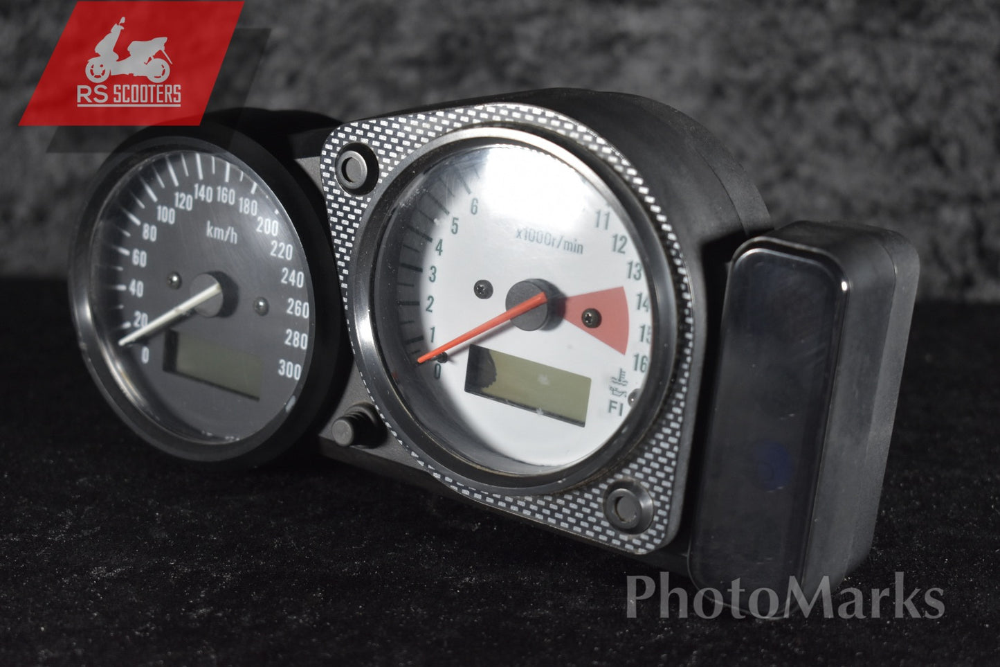 Tacho Original Suzuki GSX-R SRAD 750 Einspritzer