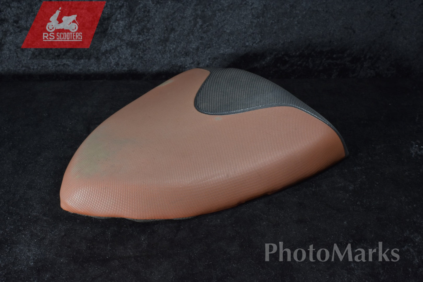 Soziussitz Original Sozius rot / schwarz - Aprilia SR50R