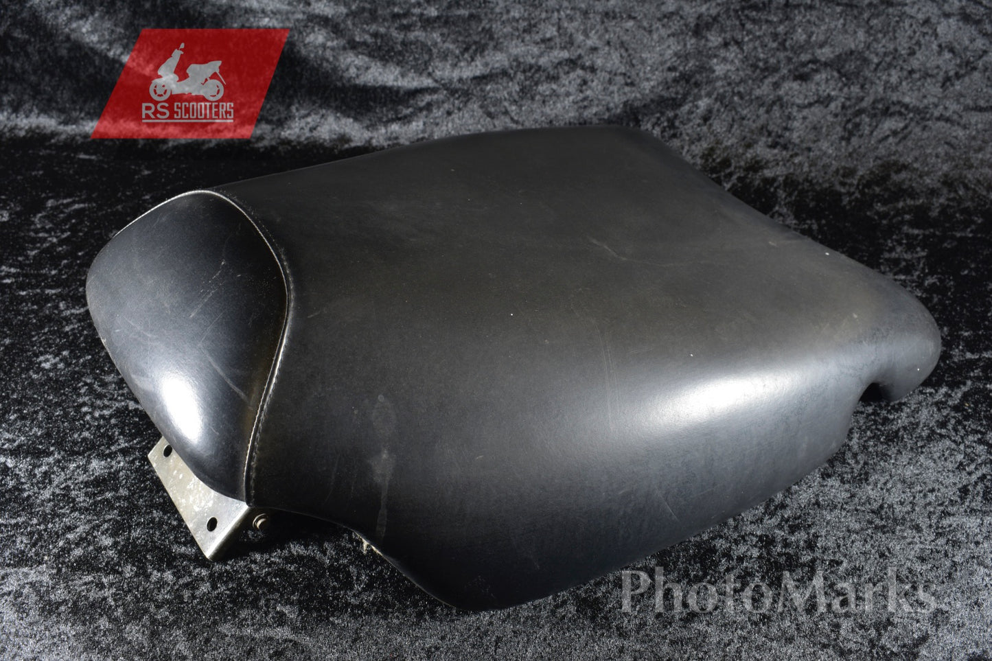 Sitzbank Original Leder inkl. Halter Italjet Dragster