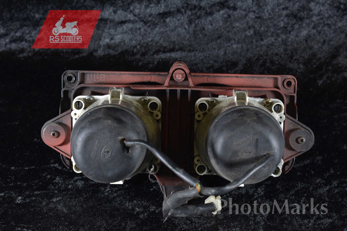 Scheinwerfermaske inklusive Scheinwerfer Original für Peugeot TKR / Metal-X