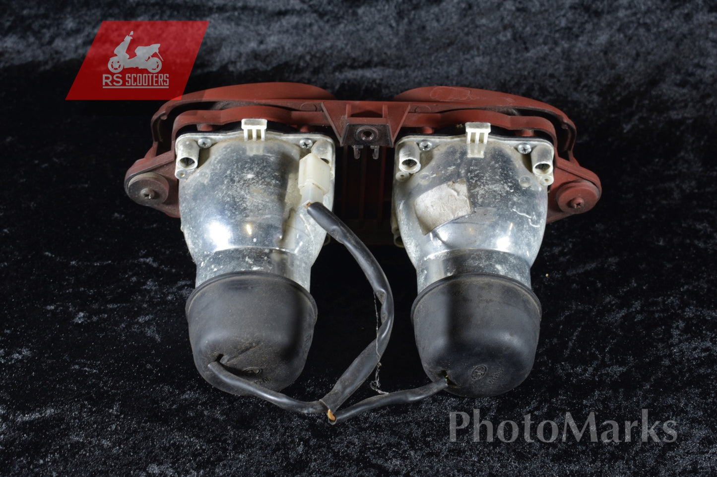 Scheinwerfermaske inklusive Scheinwerfer Original für Peugeot TKR / Metal-X
