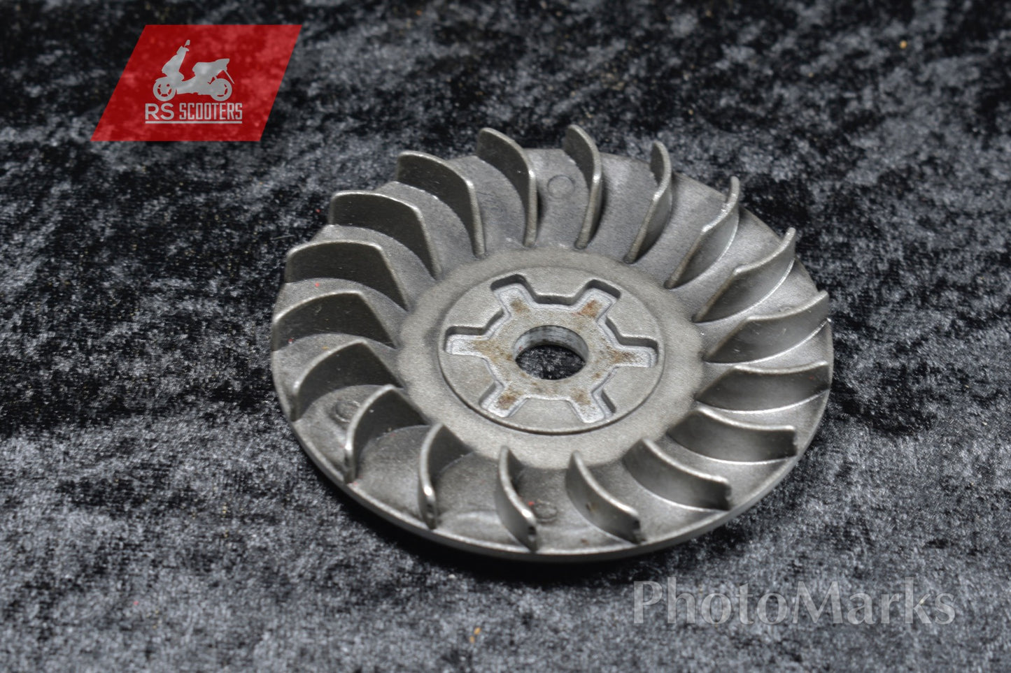 Variomatik- und Kupplungsset Original Minarelli liegend Yamaha / MBK / Italjet / Aprilia und viele mehr