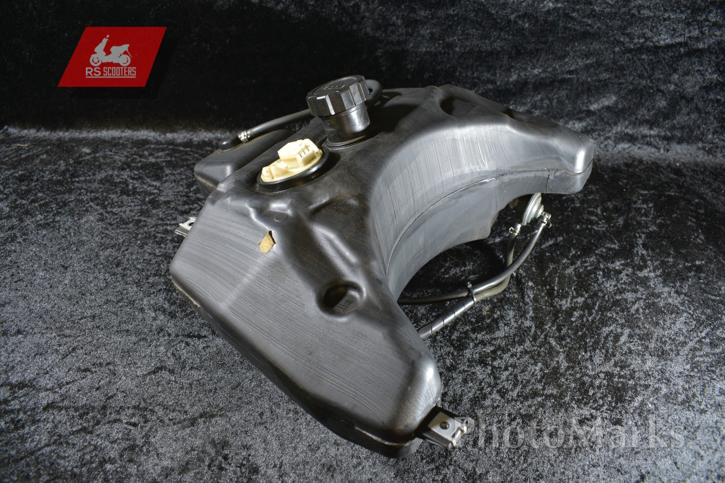Tank mit Tankgeber Original Aprilia SR50 R