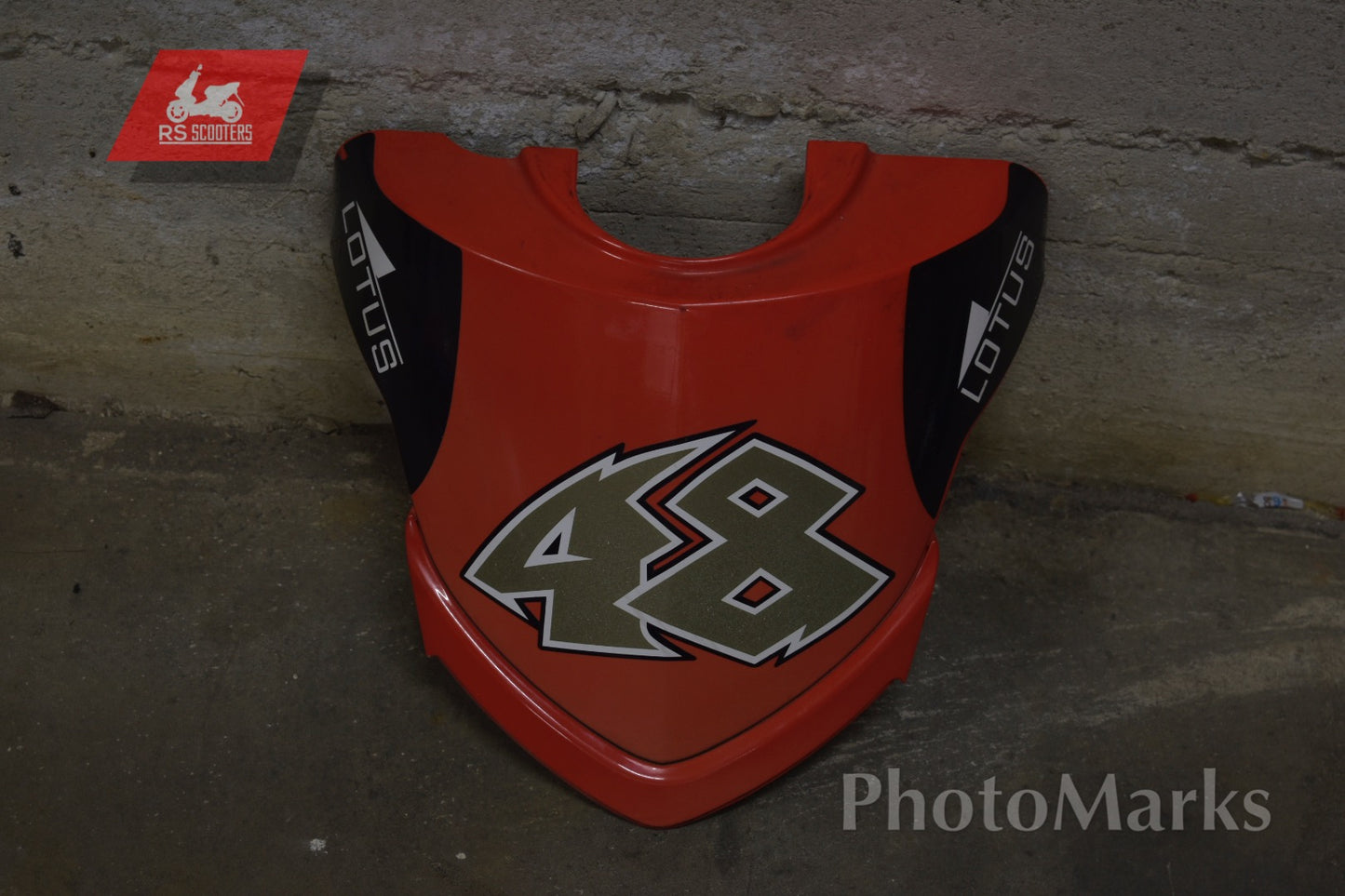 Verkleidung Spains No. 1 Aprilia SR50 R Sonderedition Original