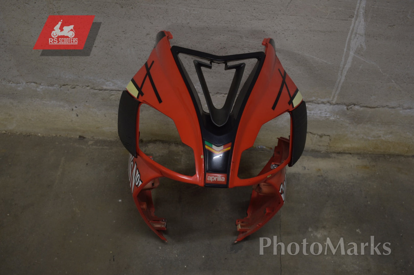 Verkleidung Spains No. 1 Aprilia SR50 R Sonderedition Original