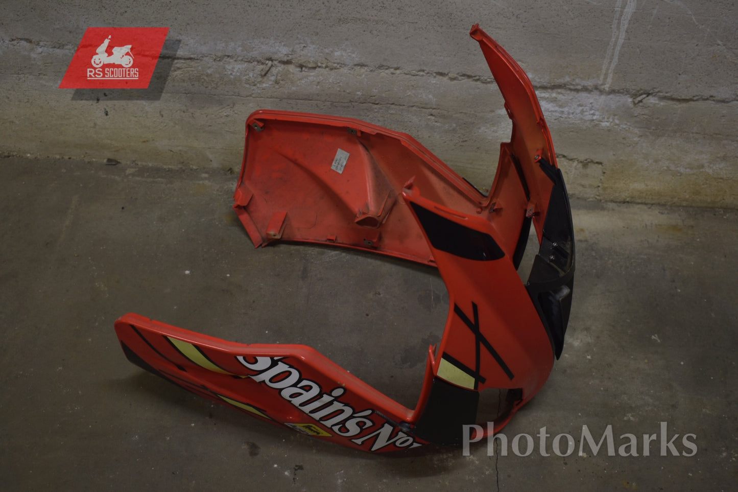 Verkleidung Spains No. 1 Aprilia SR50 R Sonderedition Original